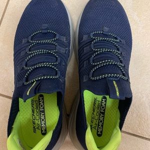 Skechers - Elite Rush - Navy - Size 5 Boys Youth